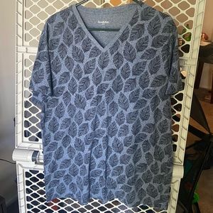 Men’s blue shirt size xl